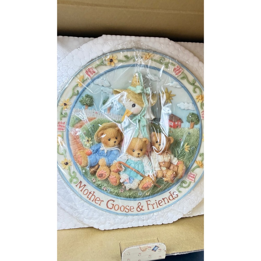 Cherished Teddies Mother Goose & Friends Plate 170968 Priscilla Hillman 1996 Box